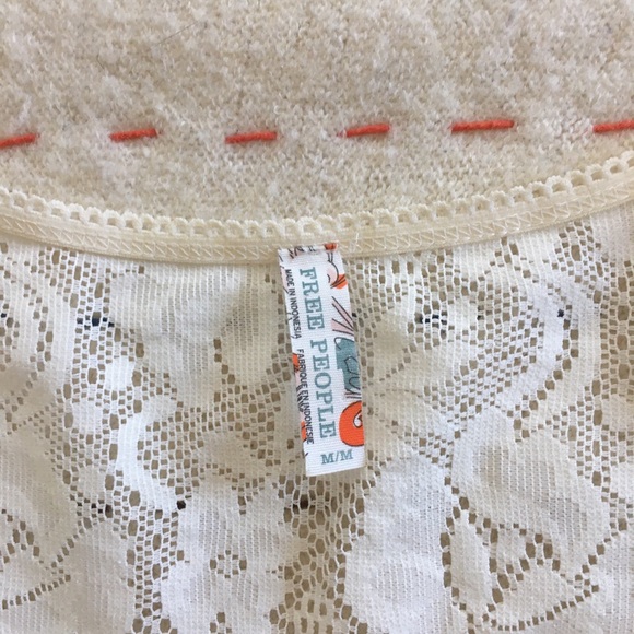 🧿FreePeople Lace Top - Picture 3 of 3
